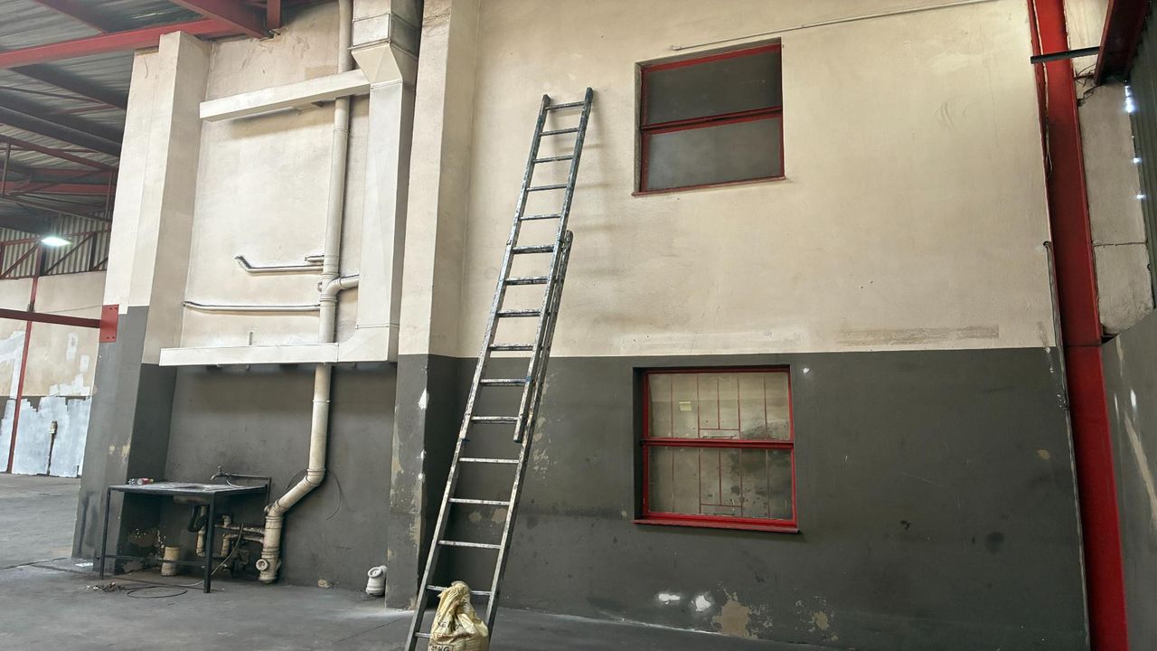 Photo 9 of 20