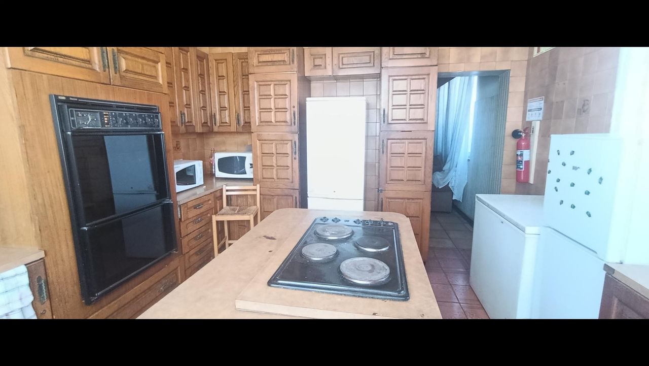 5 Bedroom house for sale in Hurst Hill, Johannesburg