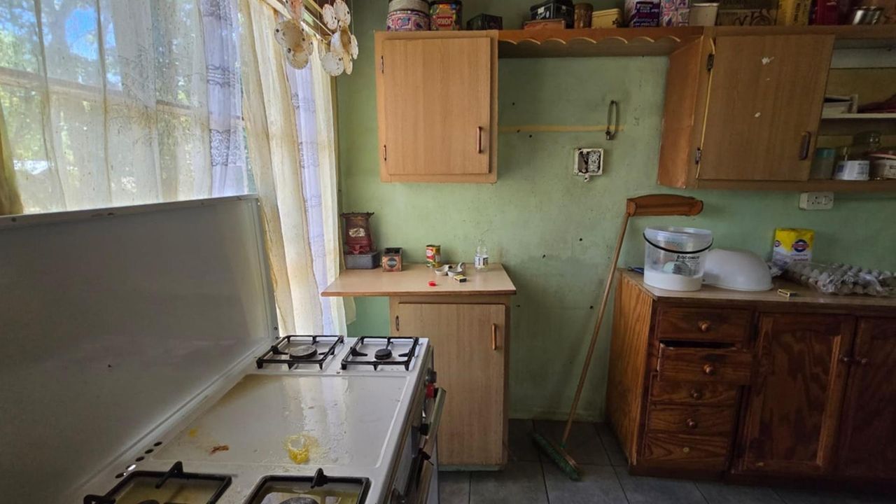 Photo 17 of 21