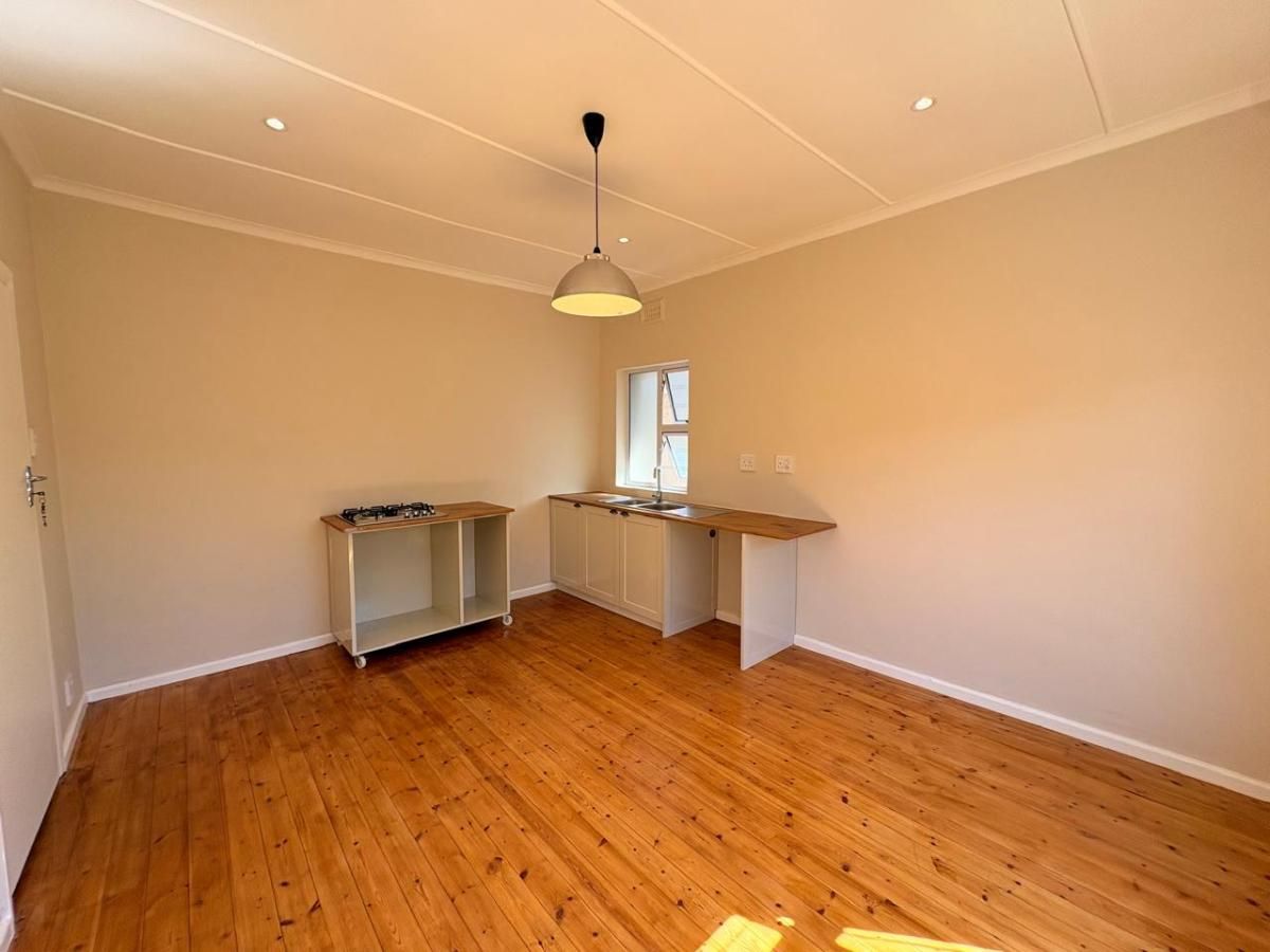 Photo 4 of 11