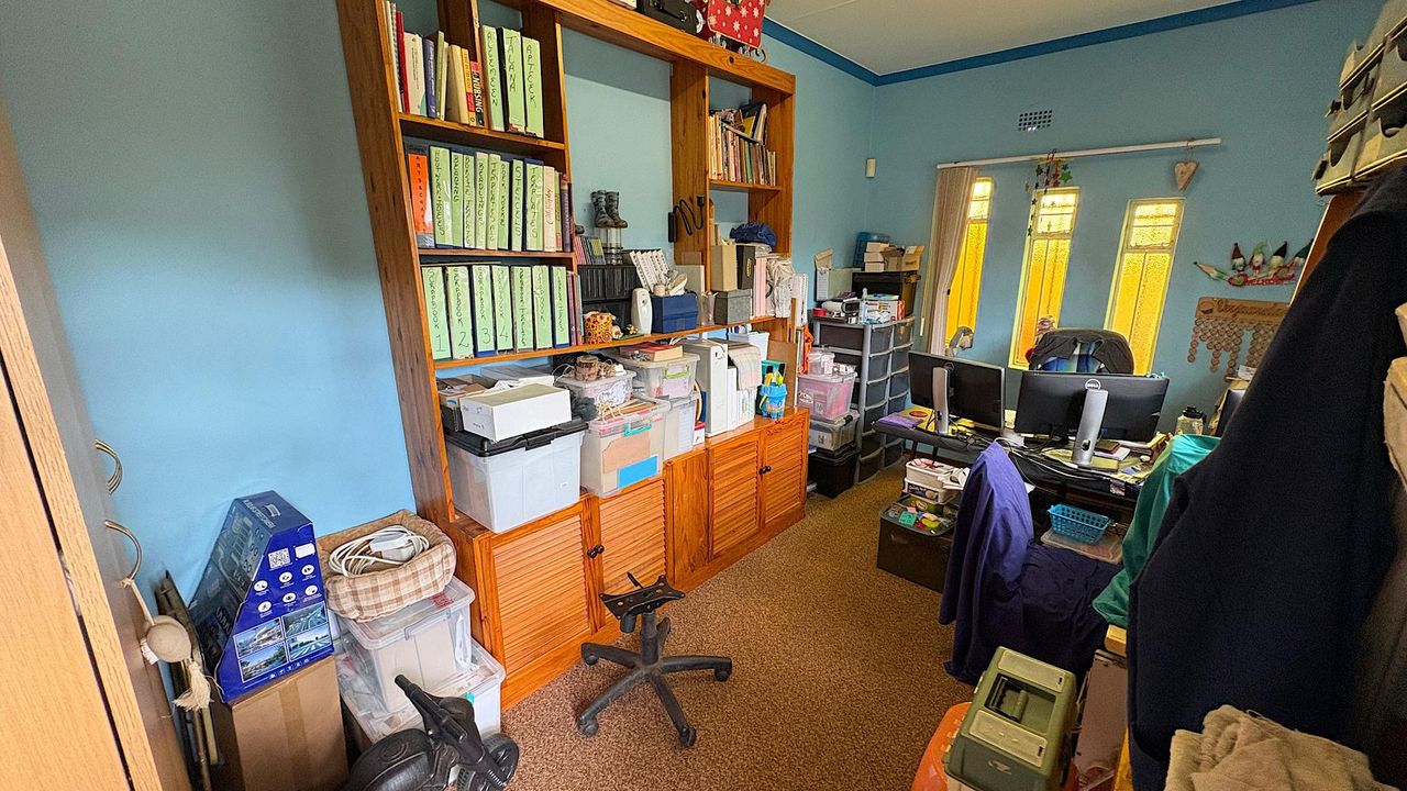 Photo 6 of 34