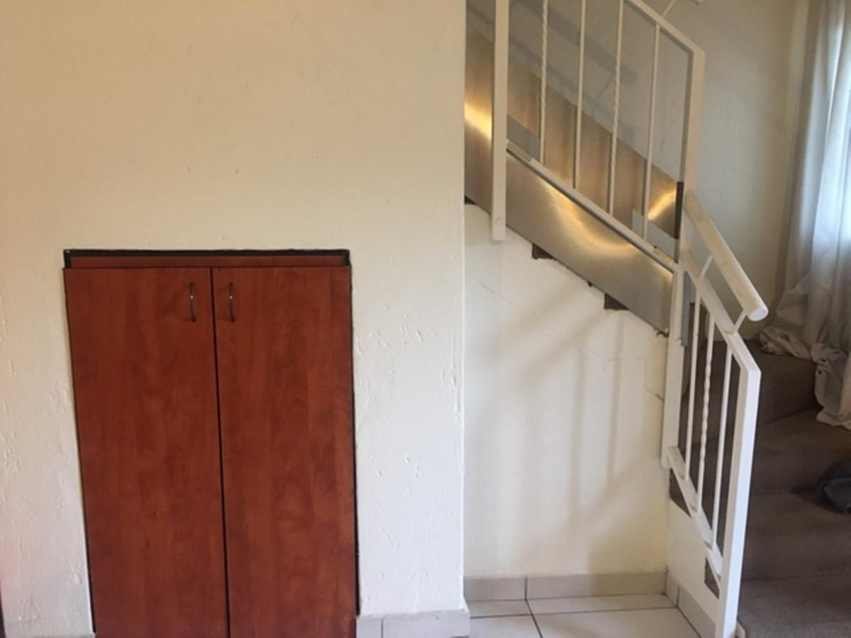 Photo 6 of 20