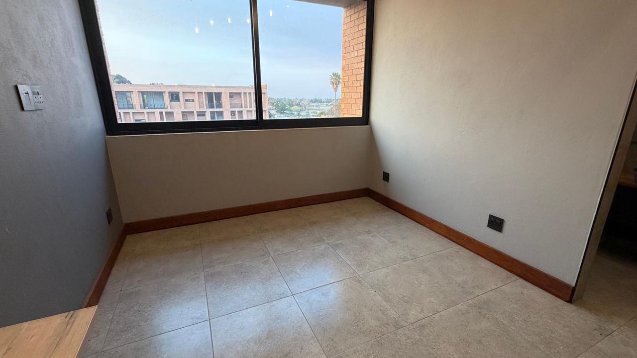 Photo 15 of 30