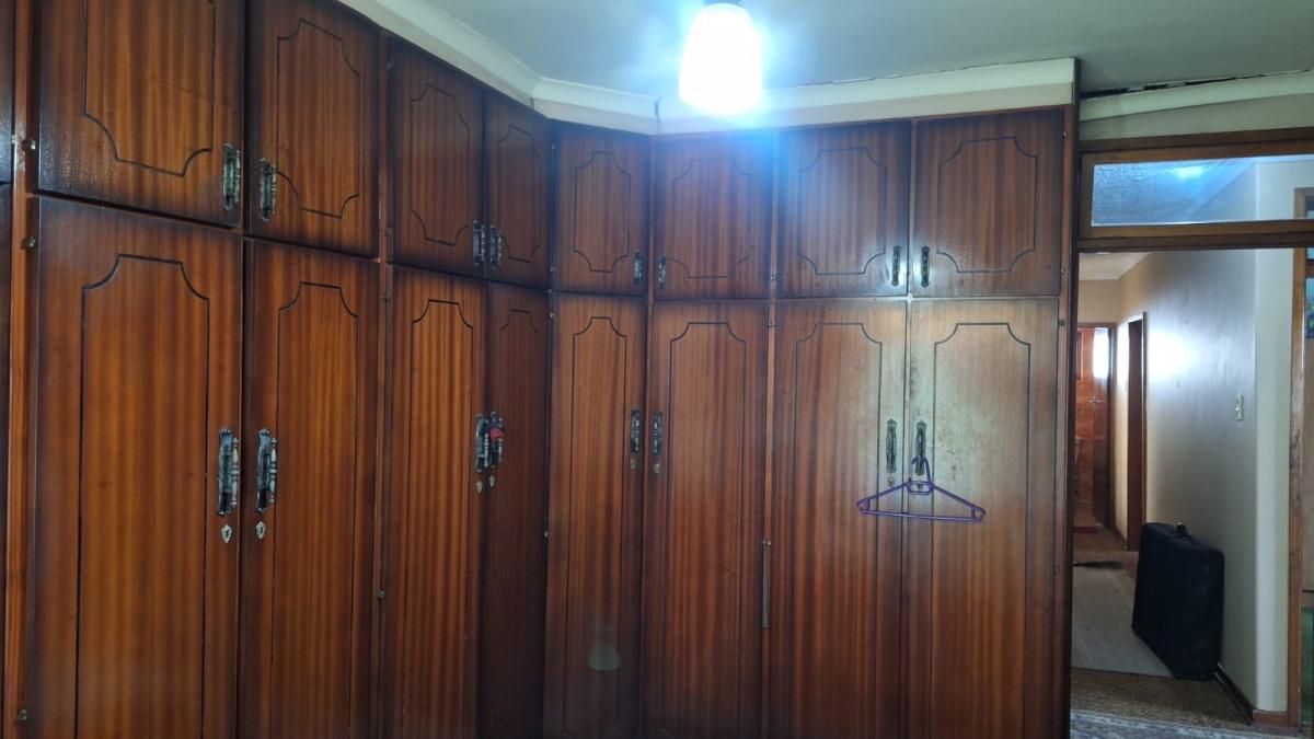 Photo 17 of 23