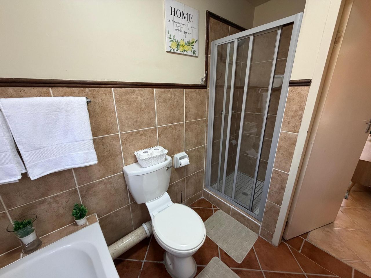 Photo 15 of 21