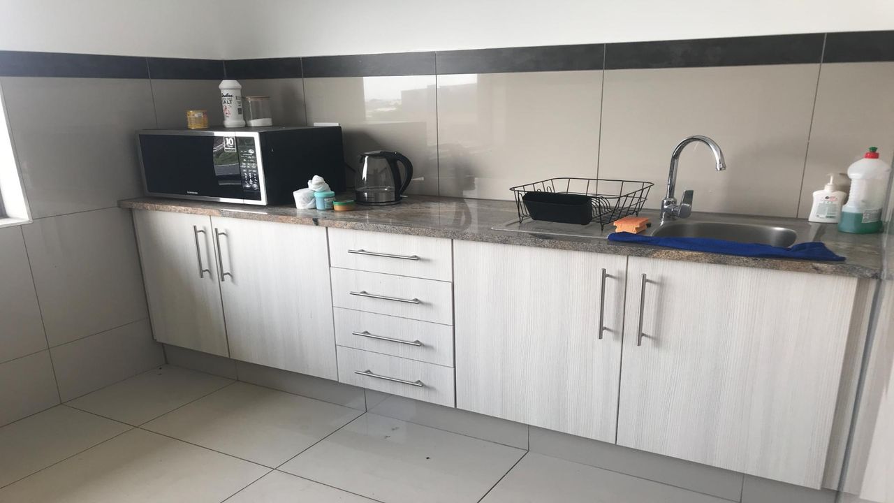 Photo 16 of 22