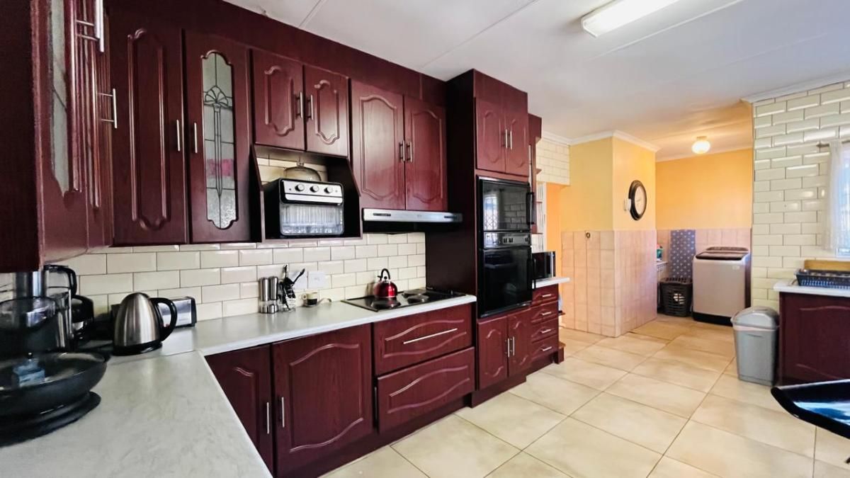 Photo of 4 Bedroom house to rent in Del Judor Ext 2, Witbank