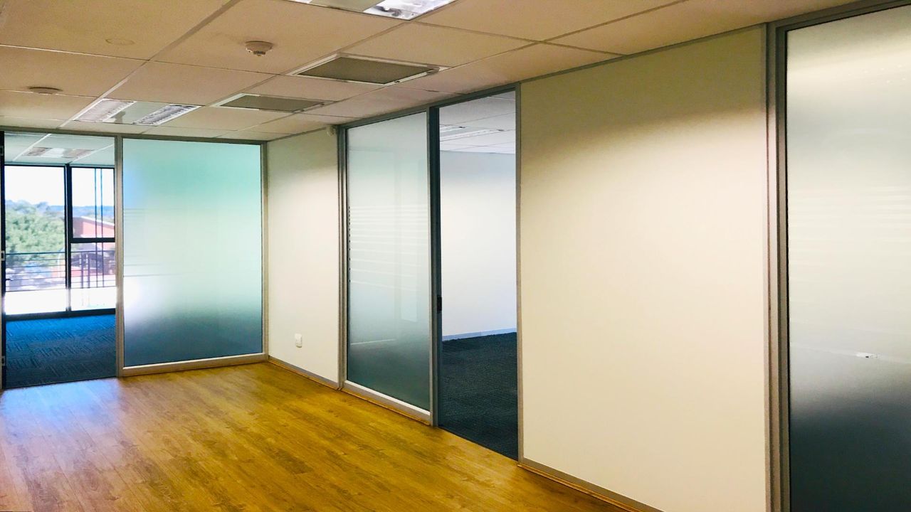 Photo 15 of 19