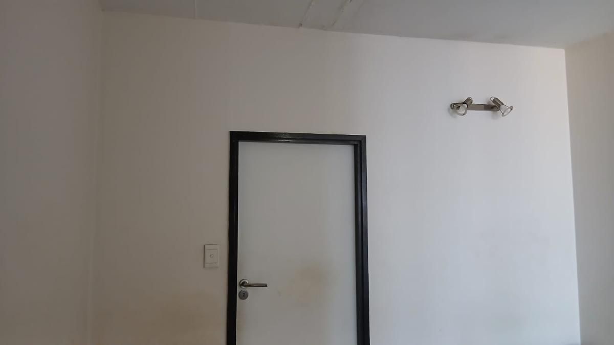 Photo 13 of 34