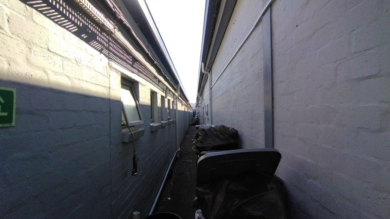 Photo 13 of 15