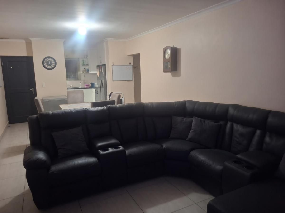 Photo 5 of 13