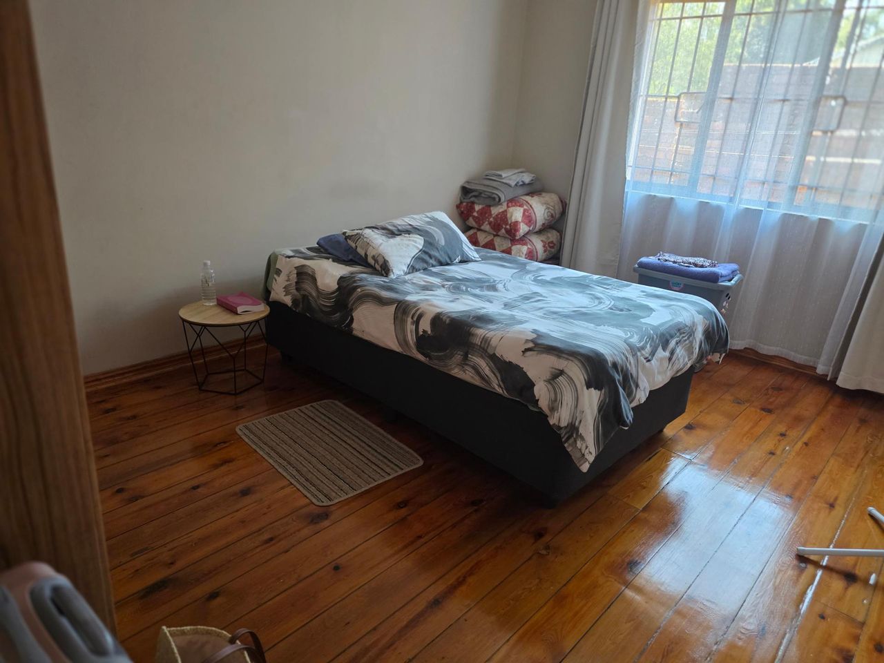 Photo 15 of 23