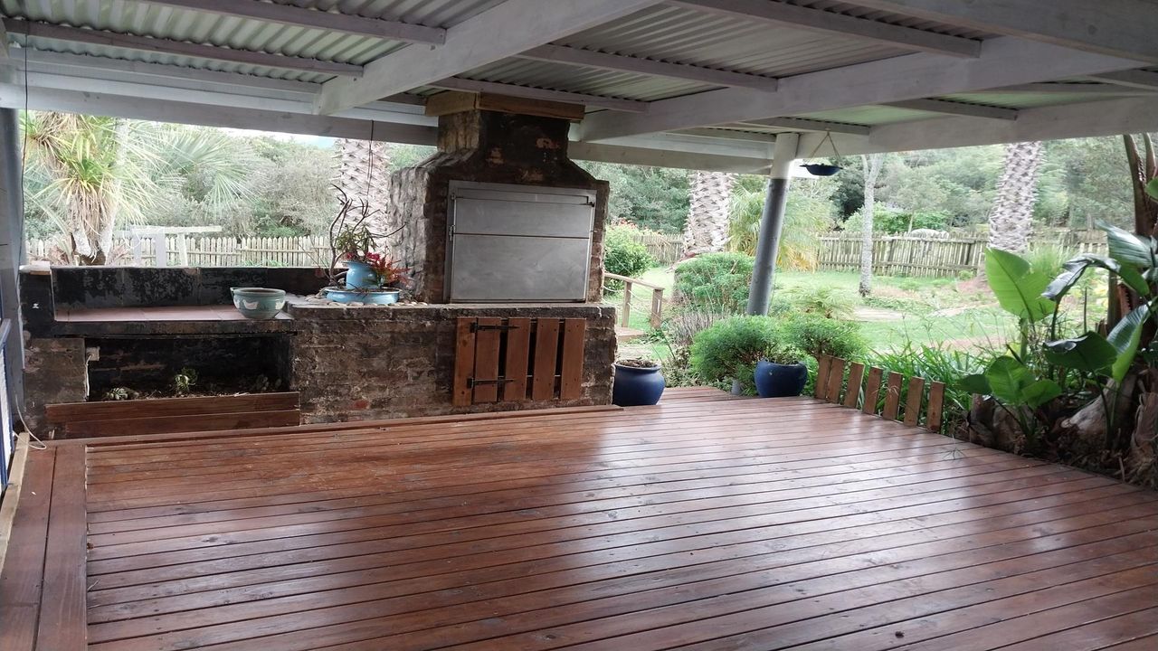 Photo 8 of 16