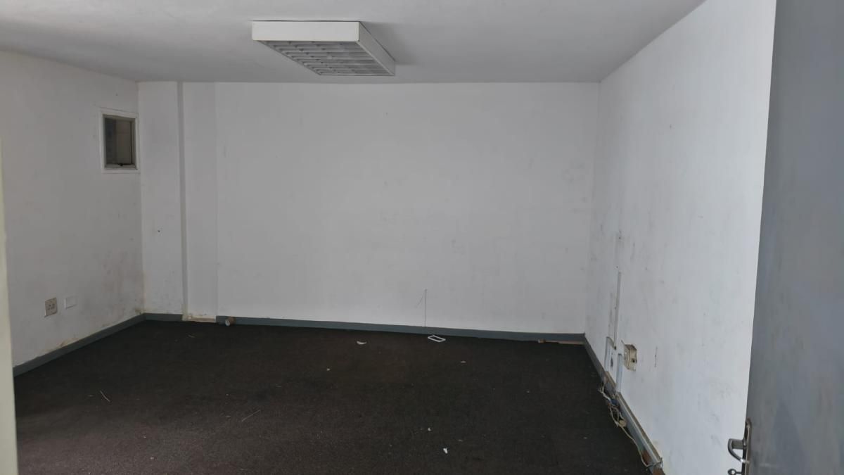 Photo of Industrial to let in Pinetown Central