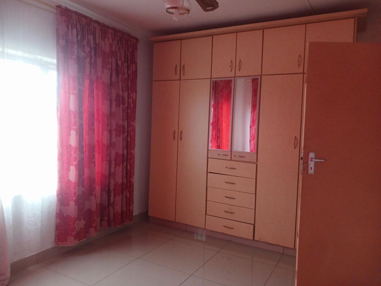 Photo 20 of 24