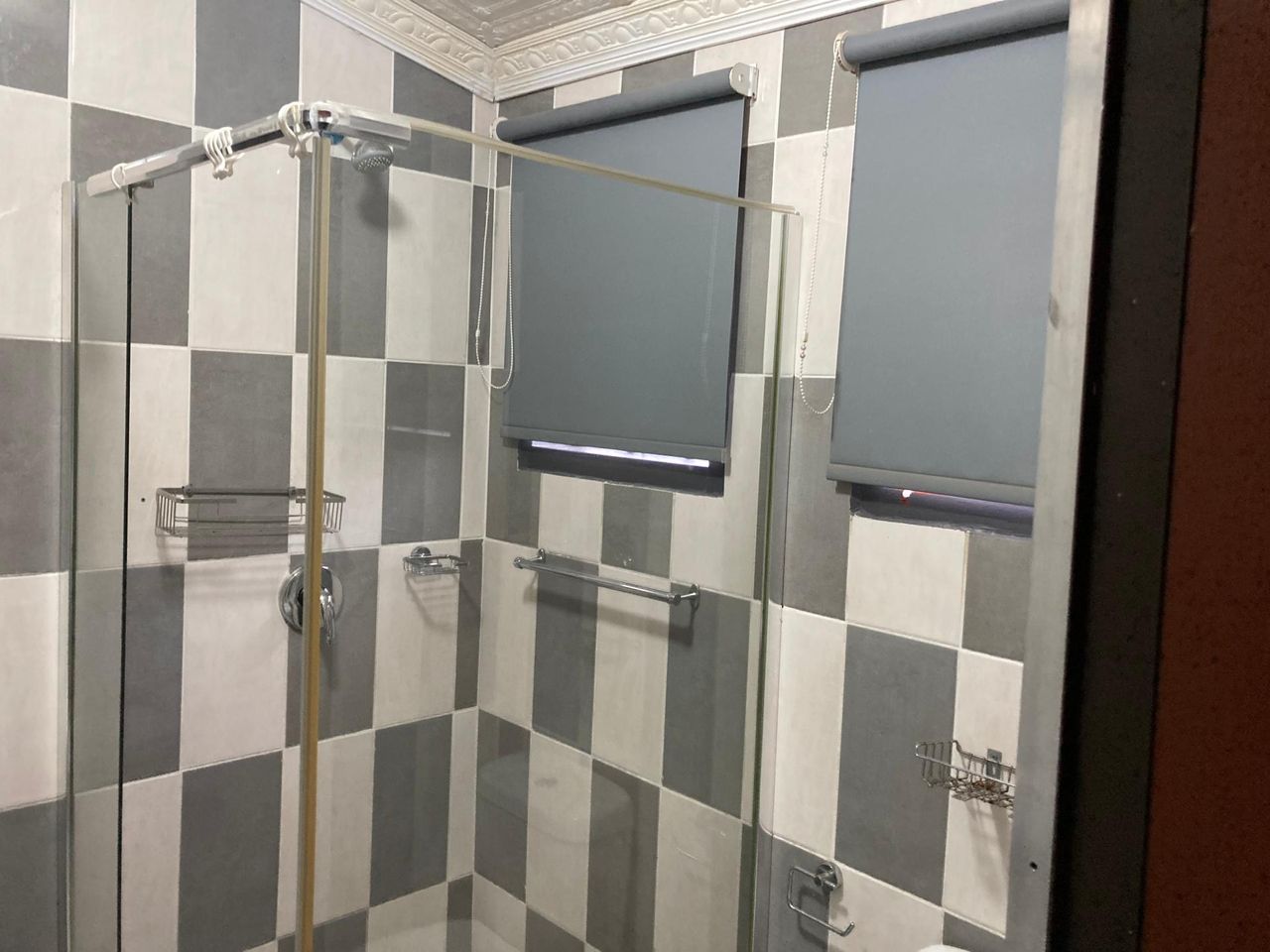 Photo 18 of 20
