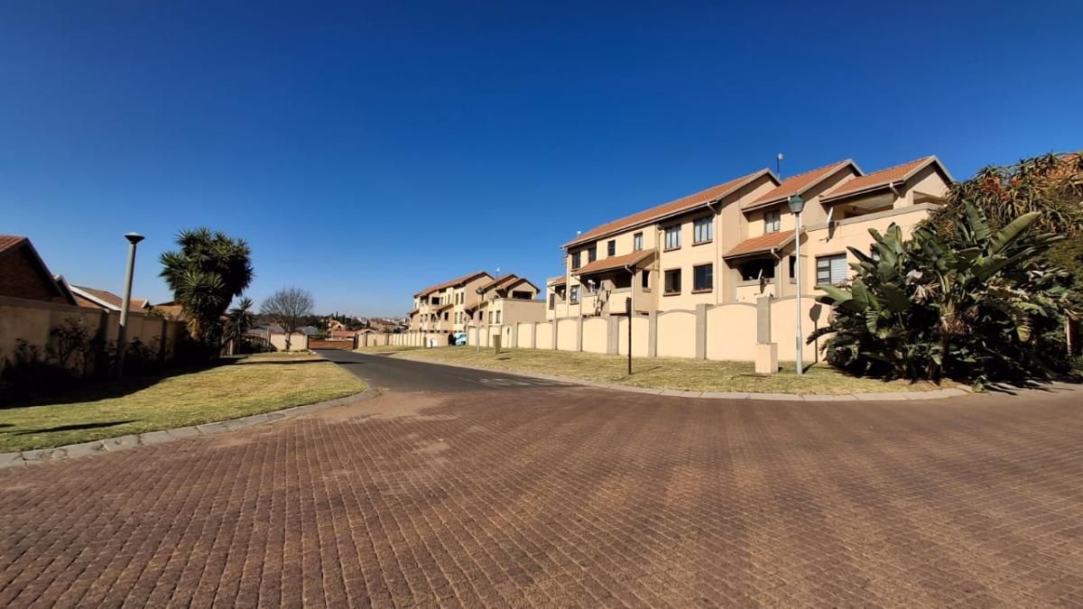Photo of 2 Bedroom apartment to rent in Reyno Ridge, Witbank