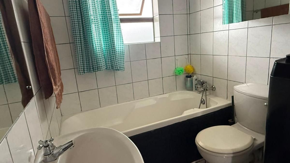 2 Bedroom apartment for sale in George Central