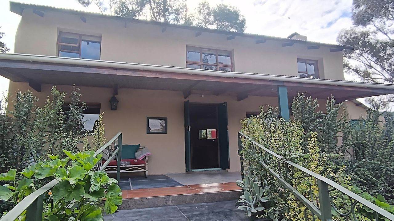 Photo 2 of 32