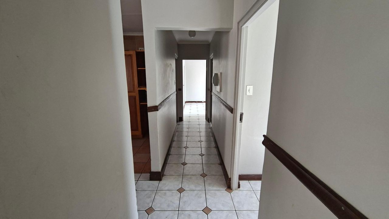 Photo 21 of 21