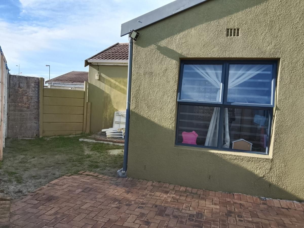 Photo 20 of 21