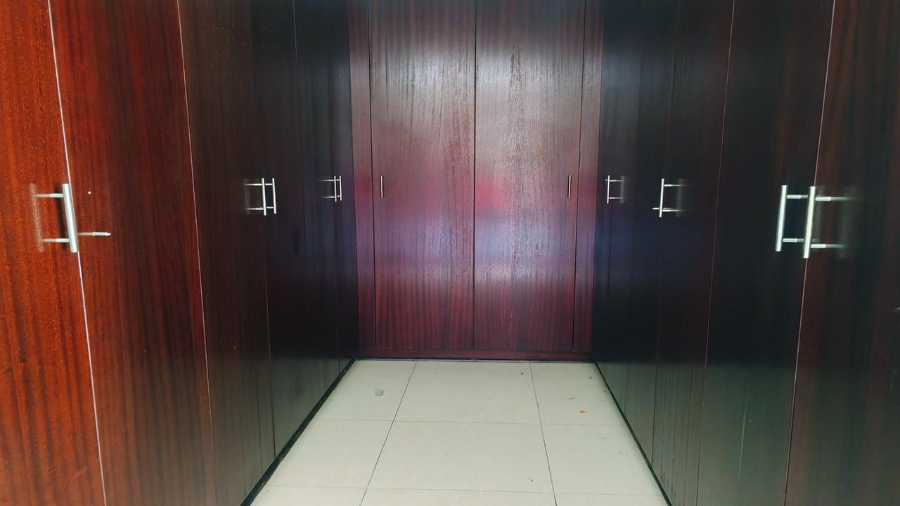 Photo 24 of 29