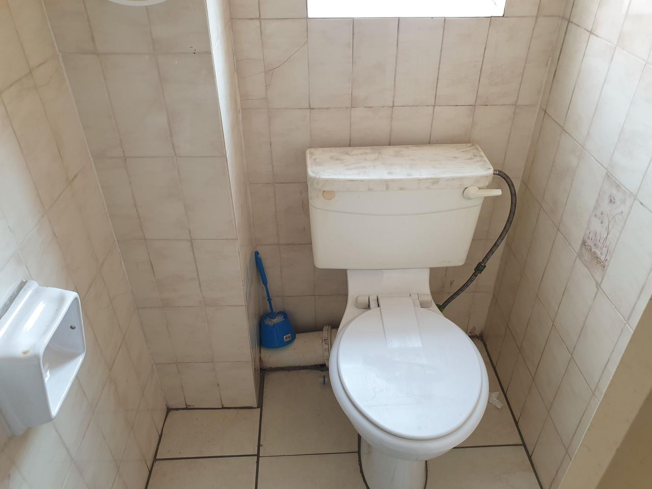 Photo 8 of 18