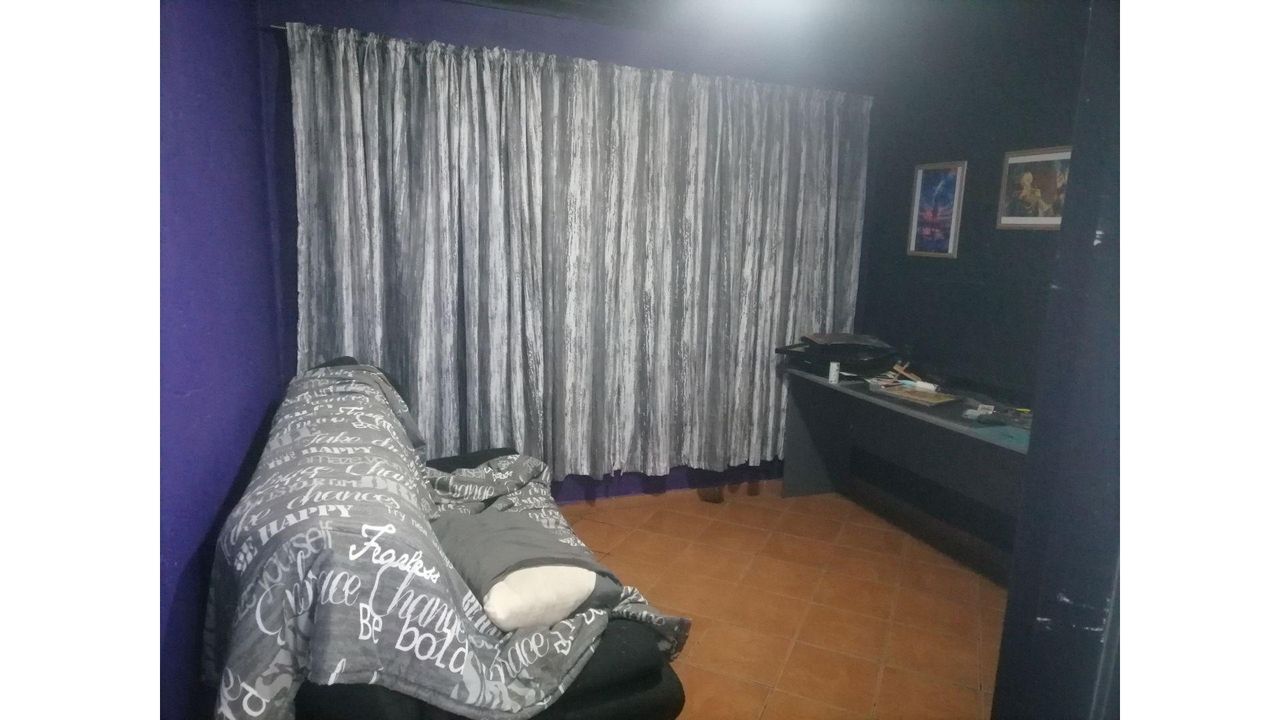 Photo 15 of 18