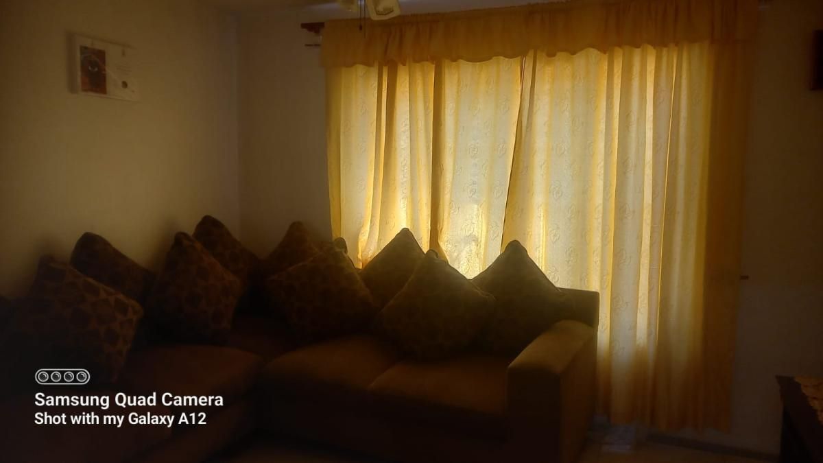 Photo 7 of 12