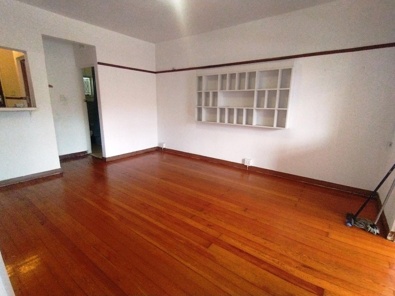 Photo 6 of 10