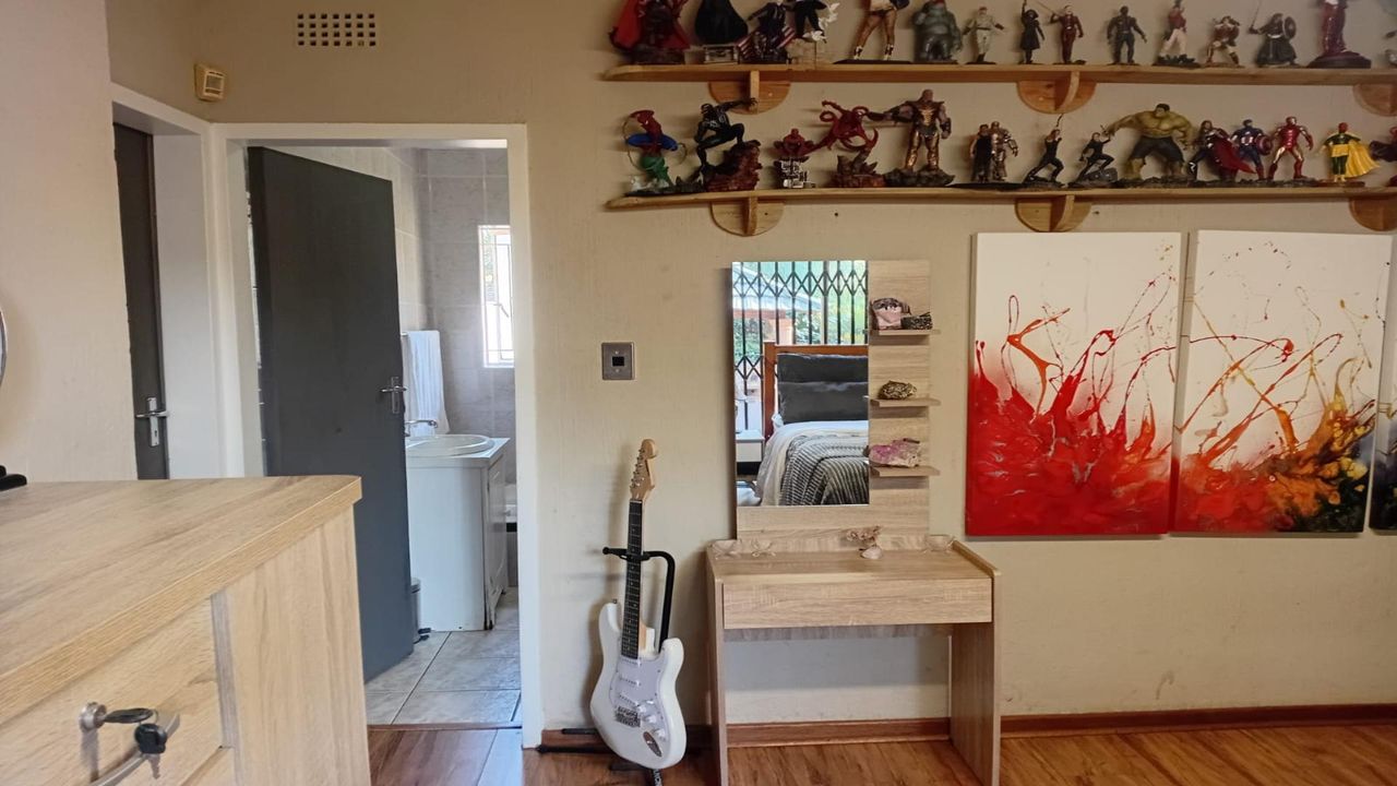 Photo of 4 Bedroom house for sale in Weltevreden Park, Roodepoort