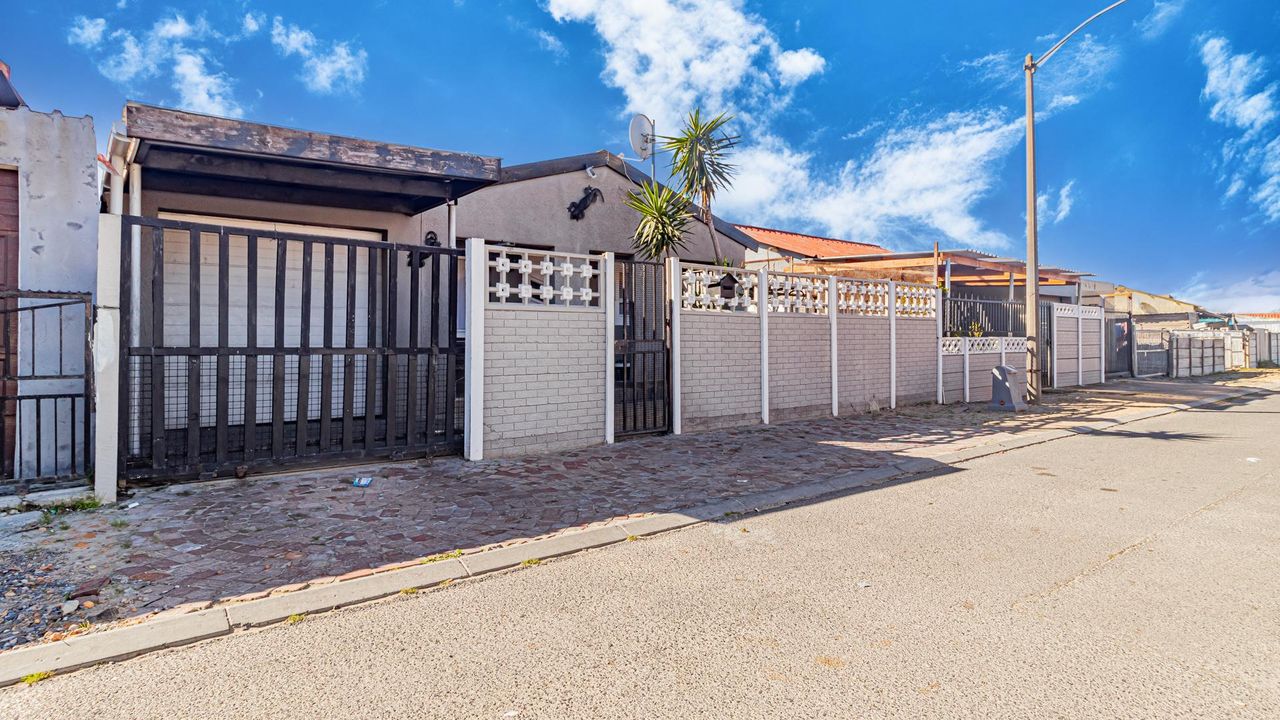 Photo of 3 Bedroom house for sale in Palm Park, Eersterivier
