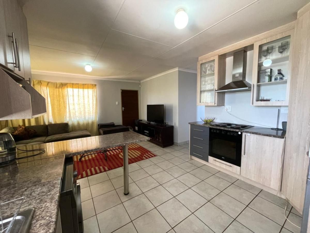 Photo of 3 Bedroom house for sale in Sky City, Alberton