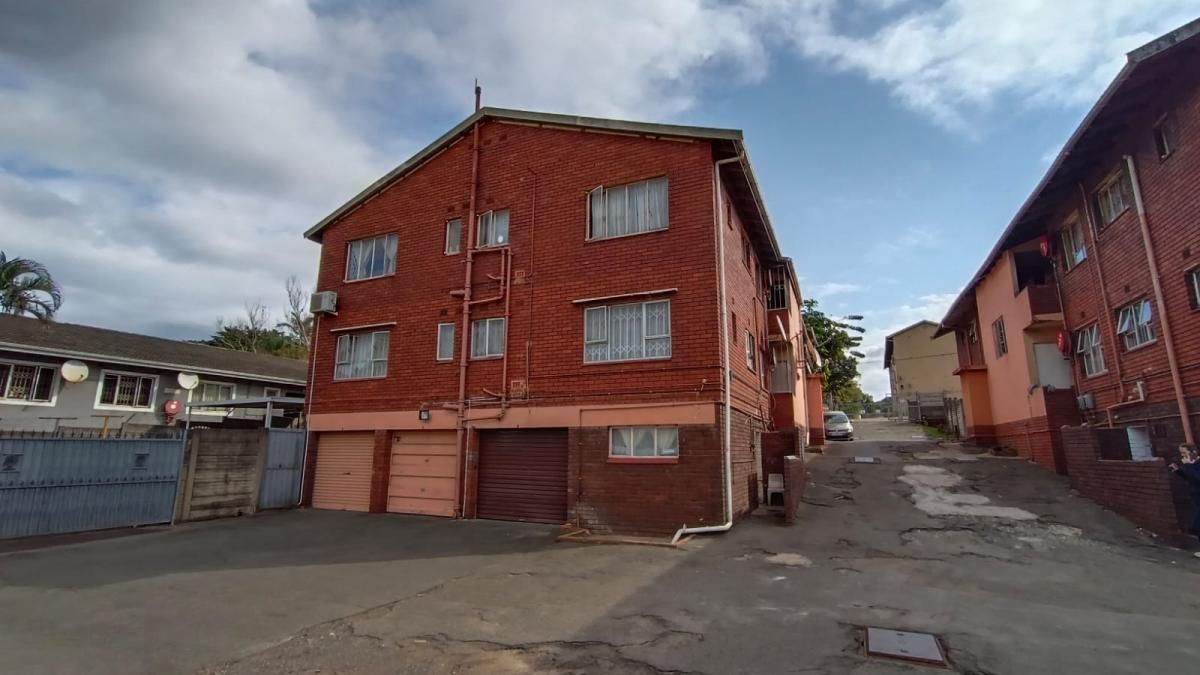 Photo 2 of 16