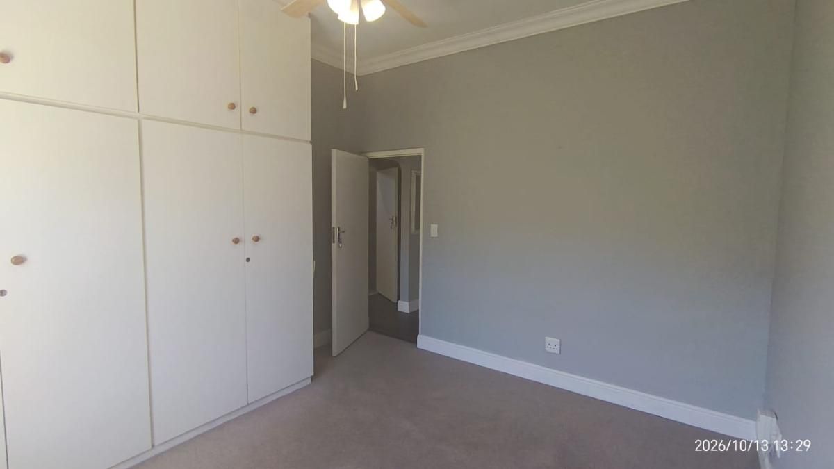 Photo 6 of 20