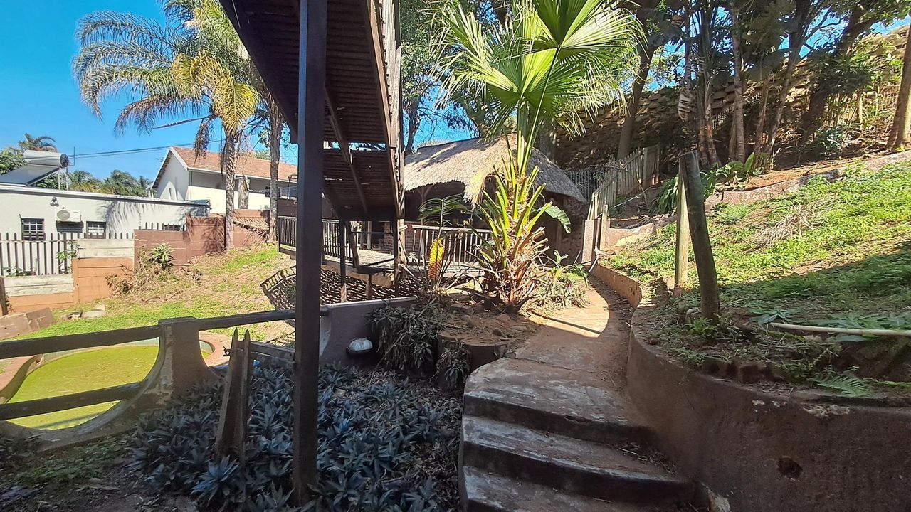 Photo 35 of 41