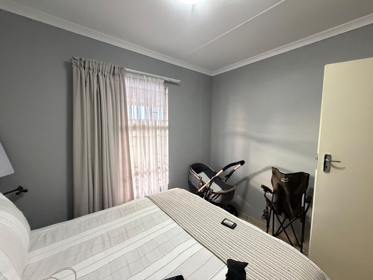 Photo 12 of 19