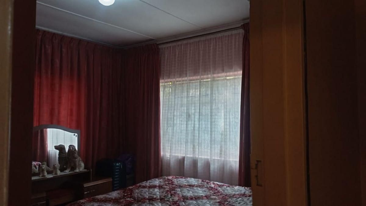 Photo 15 of 26