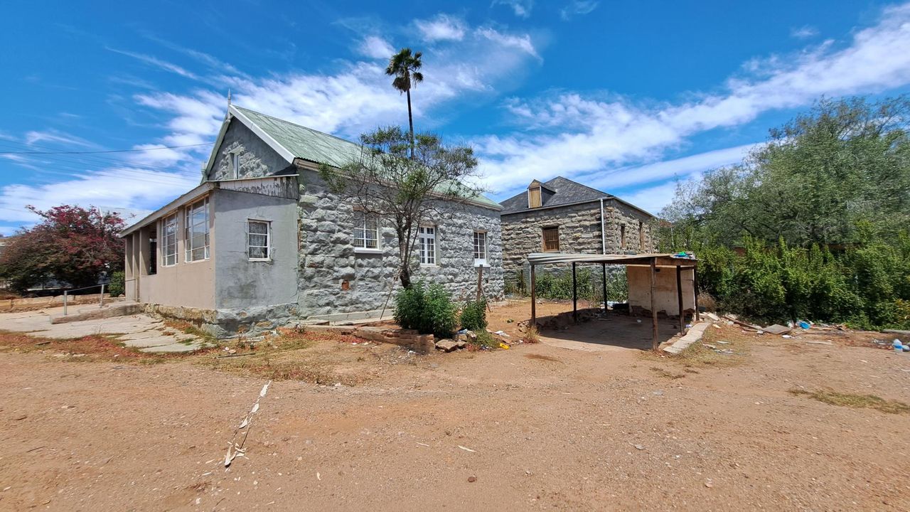 Photo of 3 Bedroom house for sale in Oudtshoorn Central