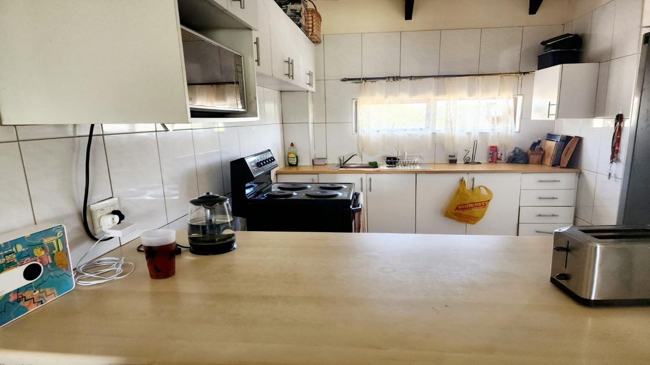 Photo 2 of 12