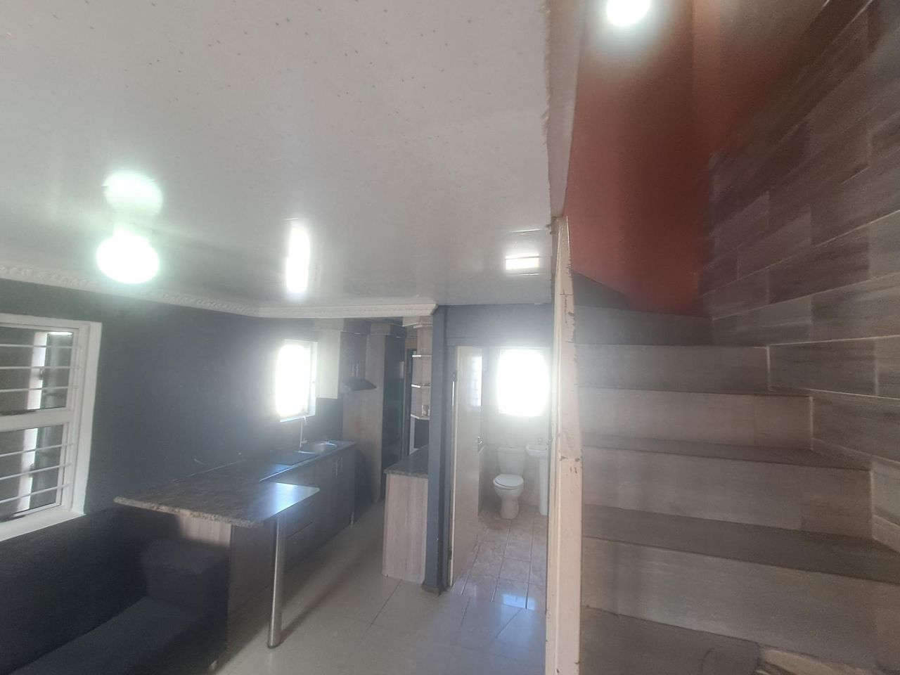 Photo 6 of 29