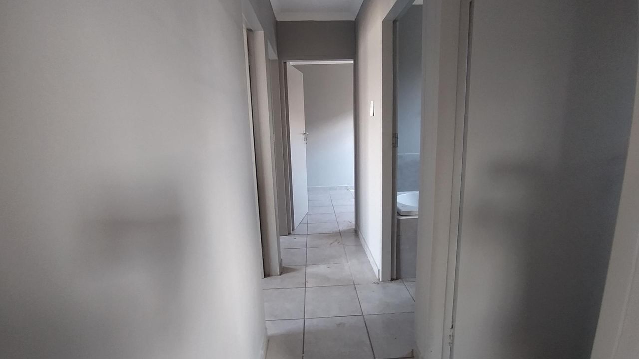 Photo 9 of 16