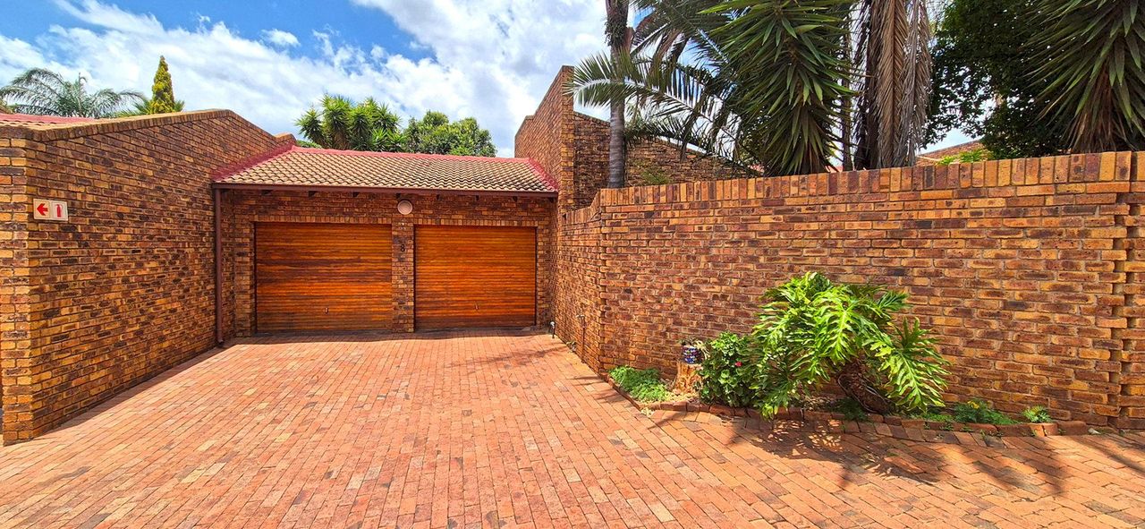 Photo of 3 Bedroom house for sale in Bruma, Johannesburg