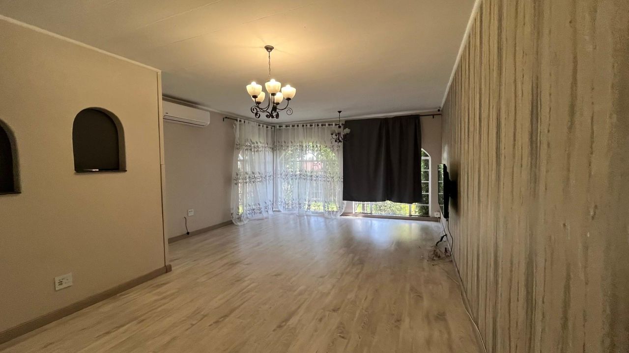 Photo of 5 Bedroom house to rent in Model Park, Witbank