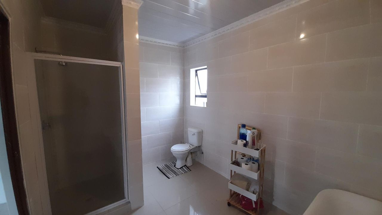 Photo 20 of 26