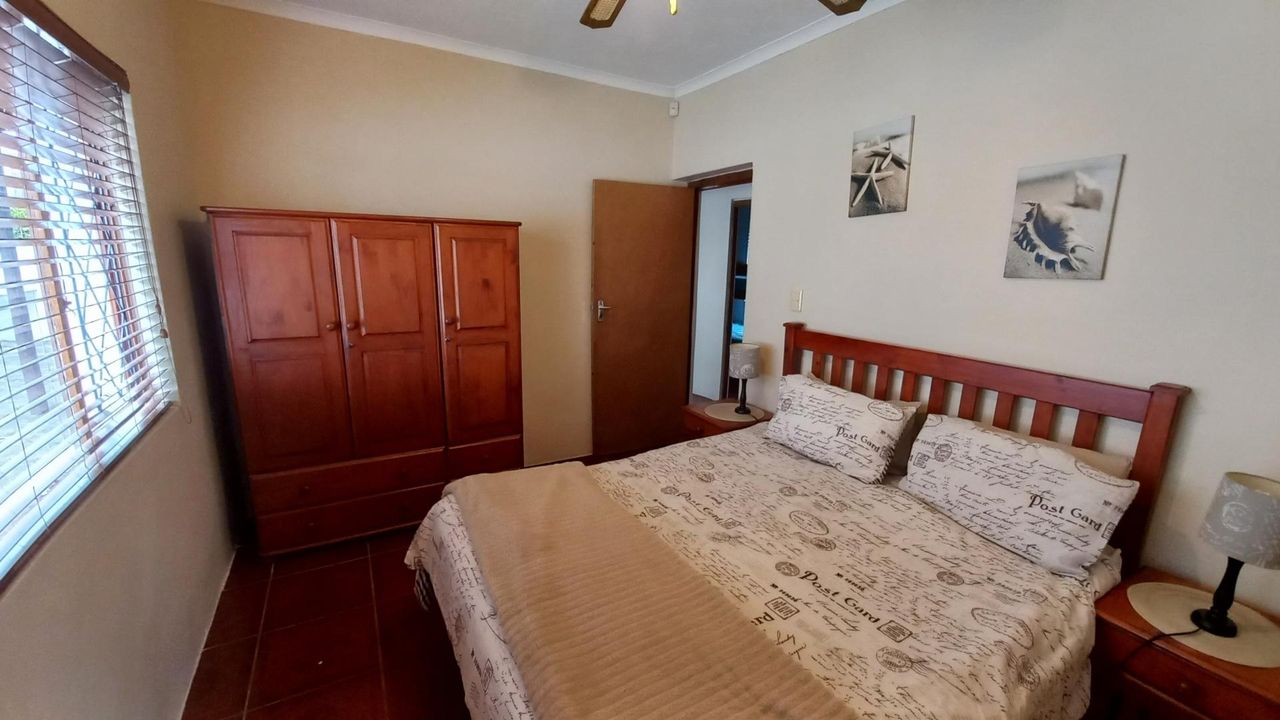 Photo 6 of 26