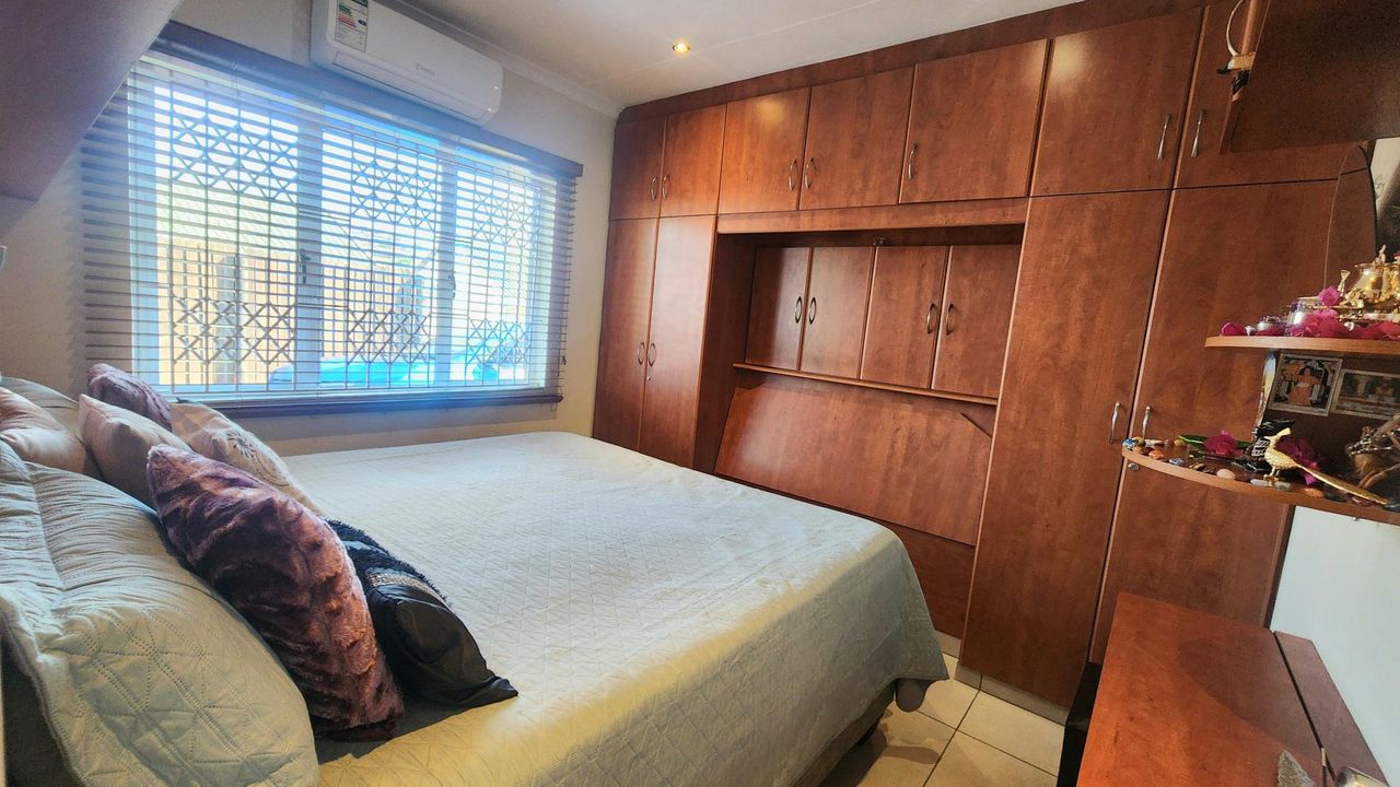 Photo of 2 Bedroom townhouse - sectional for sale in Mount Edgecombe