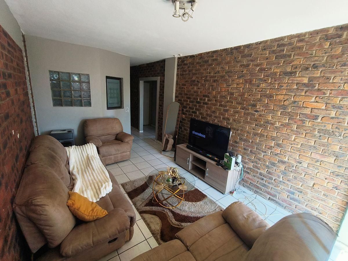 3 Bedroom apartment for sale in Gezina, Pretoria