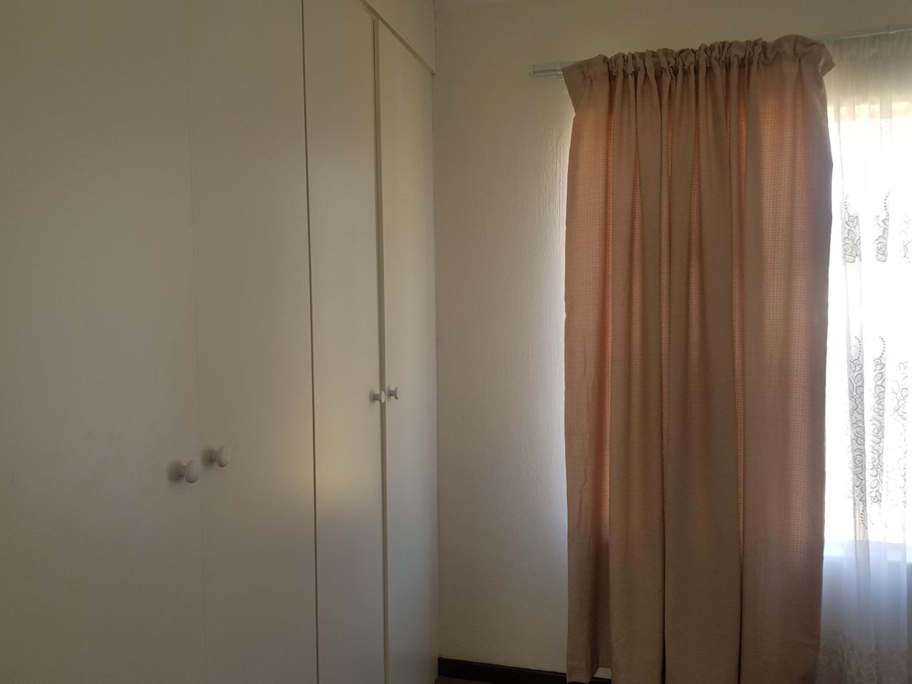 Photo 13 of 17