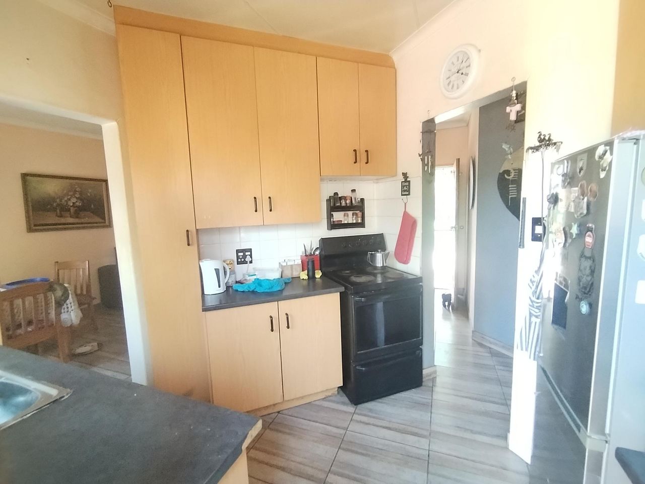 Photo 7 of 21